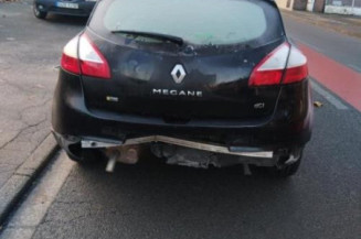 Calculateur moteur RENAULT MEGANE 3