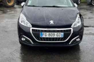 Calculateur moteur PEUGEOT 208 1