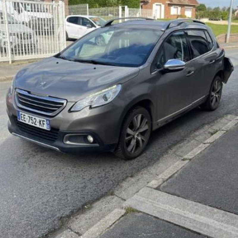 Calculateur moteur PEUGEOT 2008 1 Photo n°5