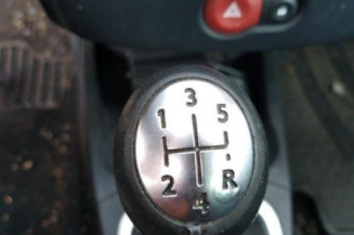 Calculateur moteur RENAULT CLIO 3