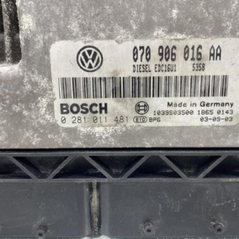 Calculateur moteur VOLKSWAGEN TOUAREG 1 Photo n°2