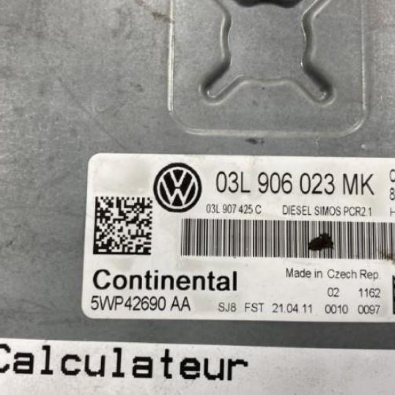 Calculateur moteur VOLKSWAGEN GOLF 6 Photo n°2