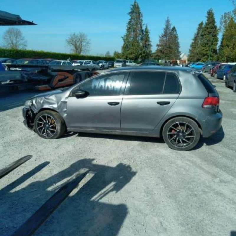 Calculateur moteur VOLKSWAGEN GOLF 6 Photo n°7