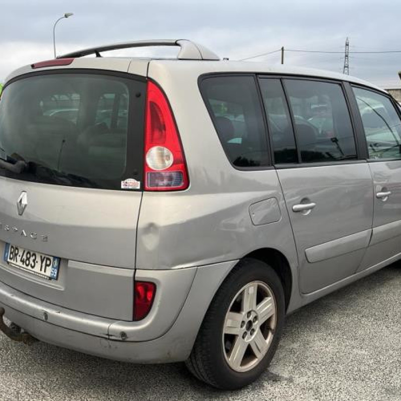 Calculateur moteur RENAULT ESPACE 4 Photo n°10