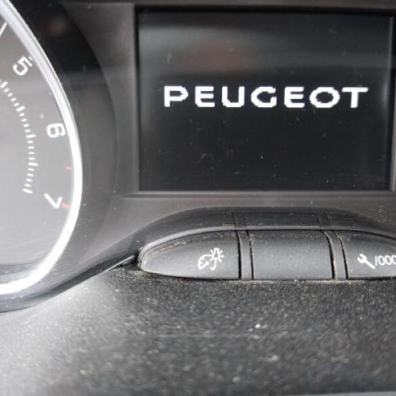 Calculateur moteur PEUGEOT 2008 1 Photo n°14