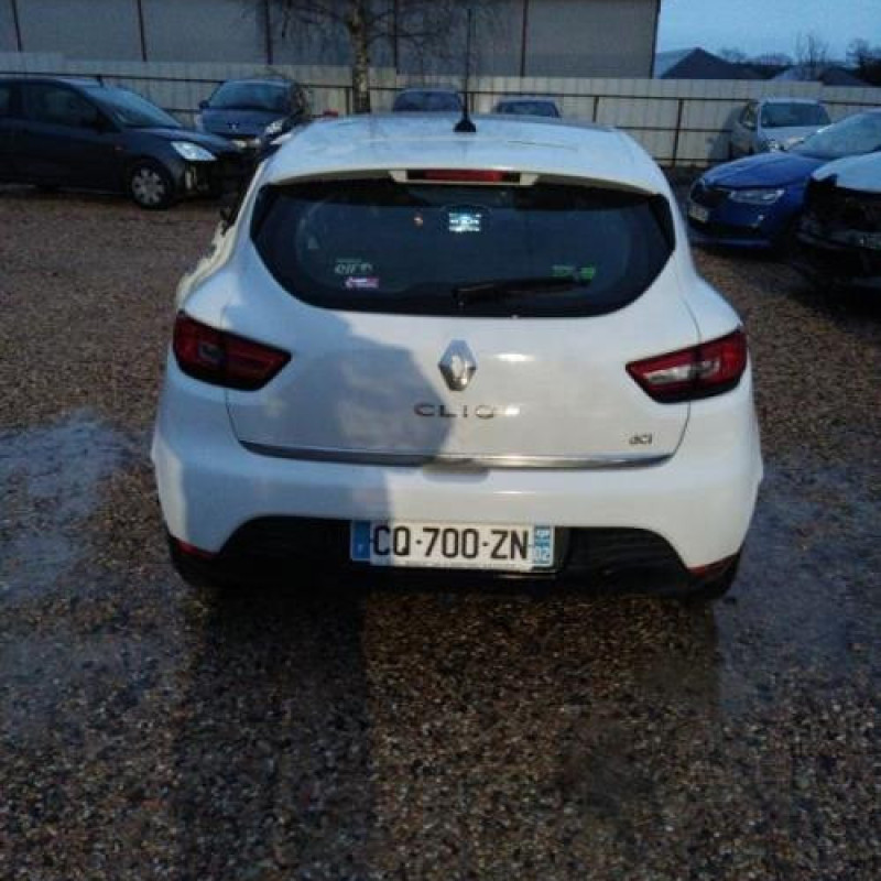 Calculateur moteur RENAULT CLIO 4 Photo n°8