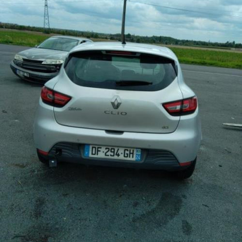 Calculateur moteur RENAULT CLIO 4 Photo n°7