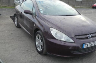 Calculateur moteur PEUGEOT 307