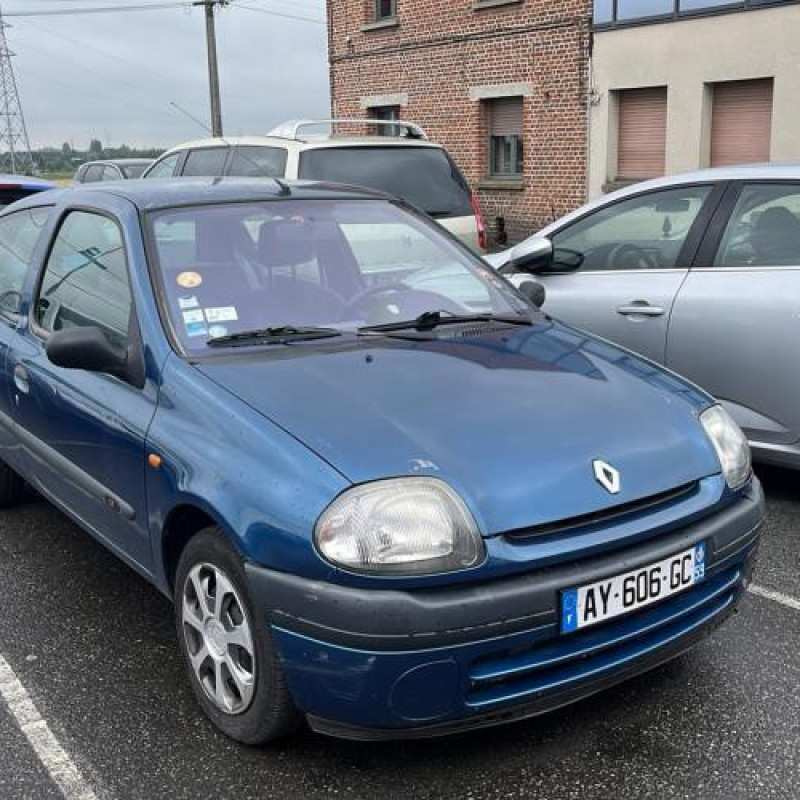 Calculateur moteur RENAULT CLIO 2 Photo n°5