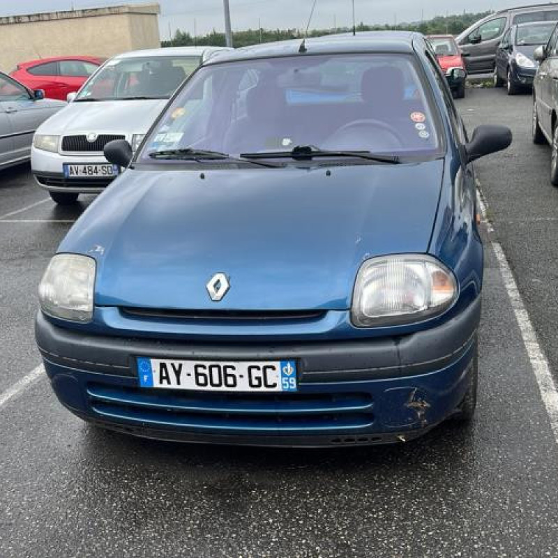 Calculateur moteur RENAULT CLIO 2 Photo n°14