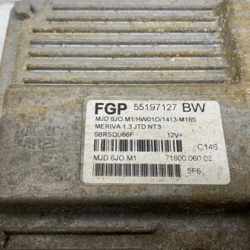 Calculateur moteur OPEL MERIVA A Photo n°3