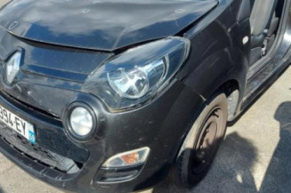 Calculateur moteur RENAULT TWINGO 2