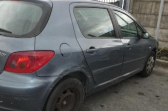 Calculateur moteur PEUGEOT 307