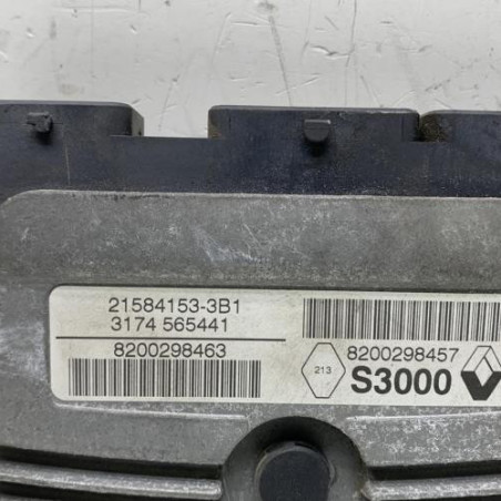 Calculateur moteur RENAULT SCENIC 2