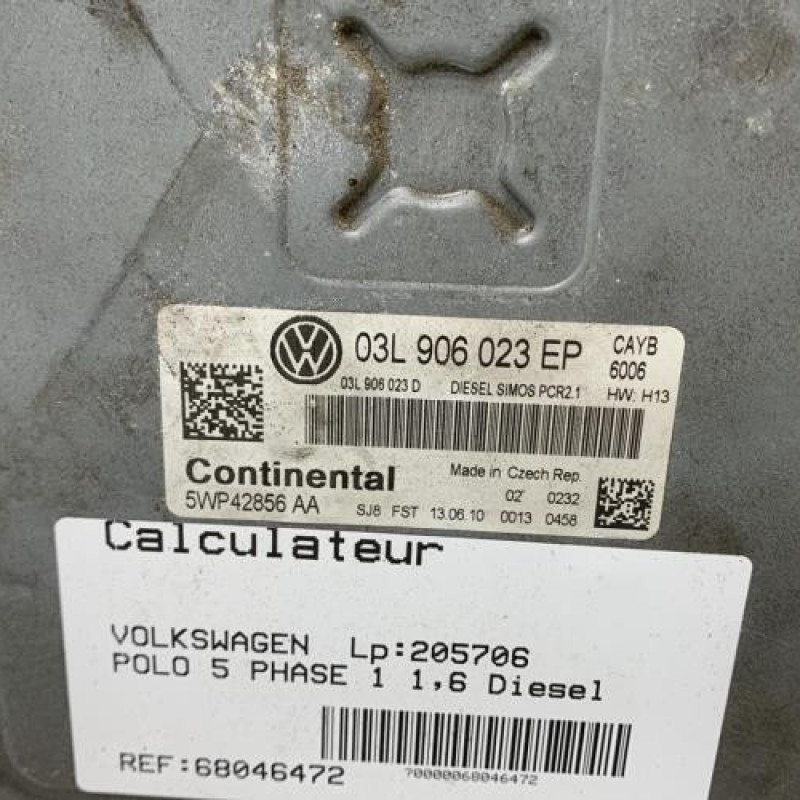 Calculateur moteur VOLKSWAGEN POLO 5 Photo n°2