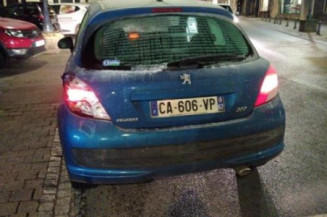 Calculateur moteur PEUGEOT 207