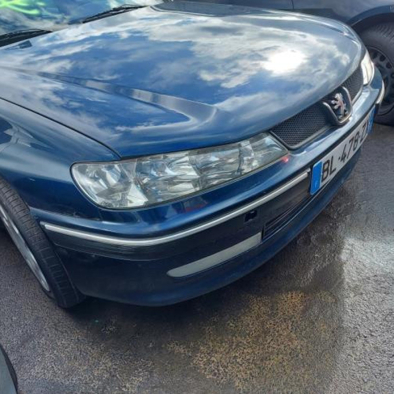 Calculateur moteur PEUGEOT 406 Photo n°5