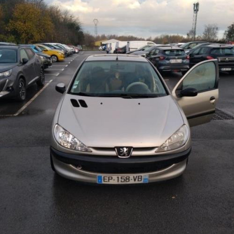 Calculateur moteur PEUGEOT 206 Photo n°4