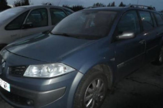 Calculateur moteur RENAULT MEGANE 2