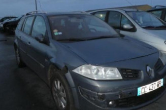 Calculateur moteur RENAULT MEGANE 2