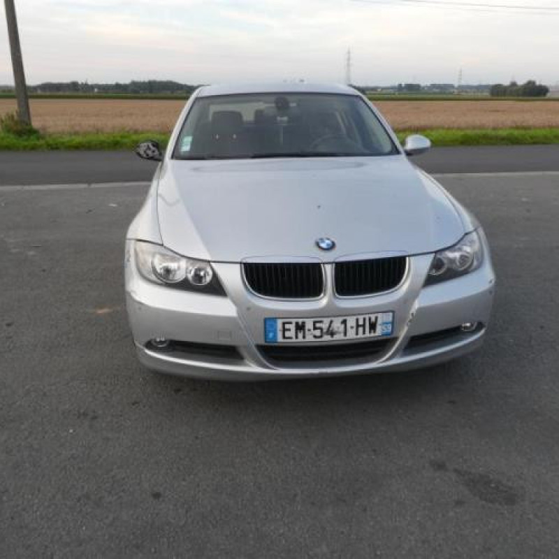 Calculateur moteur BMW SERIE 3 E90 Photo n°5