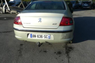 Calculateur moteur PEUGEOT 407