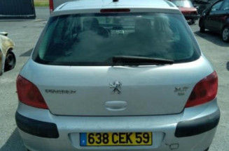 Calculateur moteur PEUGEOT 307