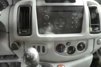 Calculateur moteur OPEL VIVARO 1