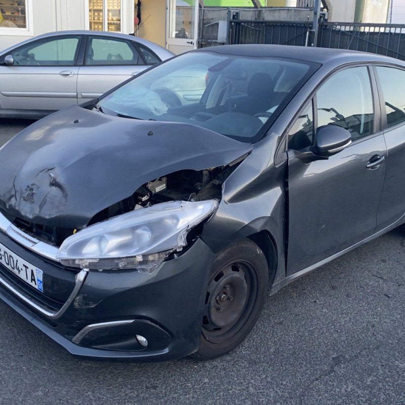 PEUGEOT 208 1 PHASE 2 1.2 VTI - 12V Photo n°1