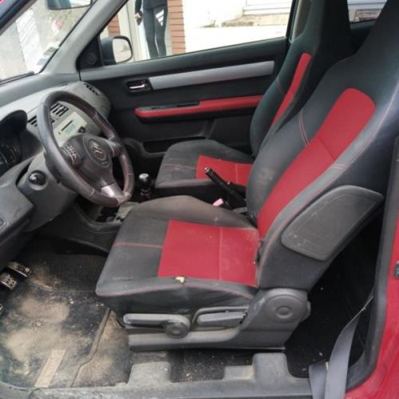 Poignee interieur avant droit SUZUKI SWIFT 3 Photo n°9