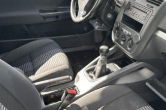 Poignee porte avant gauche VOLKSWAGEN GOLF 5