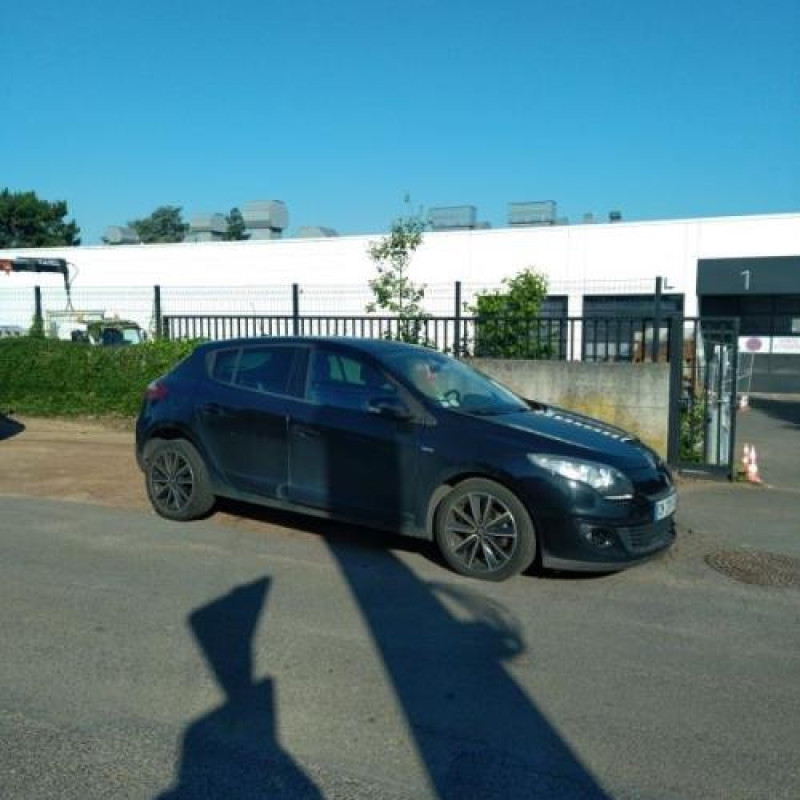 Poignee porte avant gauche RENAULT MEGANE 3 Photo n°6