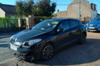 Poignee porte avant gauche RENAULT MEGANE 3