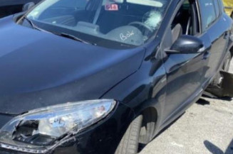 Poignee porte avant gauche RENAULT MEGANE 3