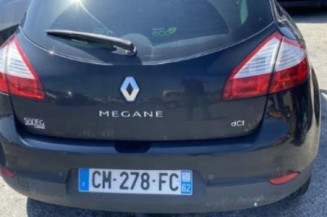 Poignee porte avant gauche RENAULT MEGANE 3