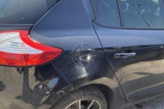 Poignee porte avant gauche RENAULT MEGANE 3