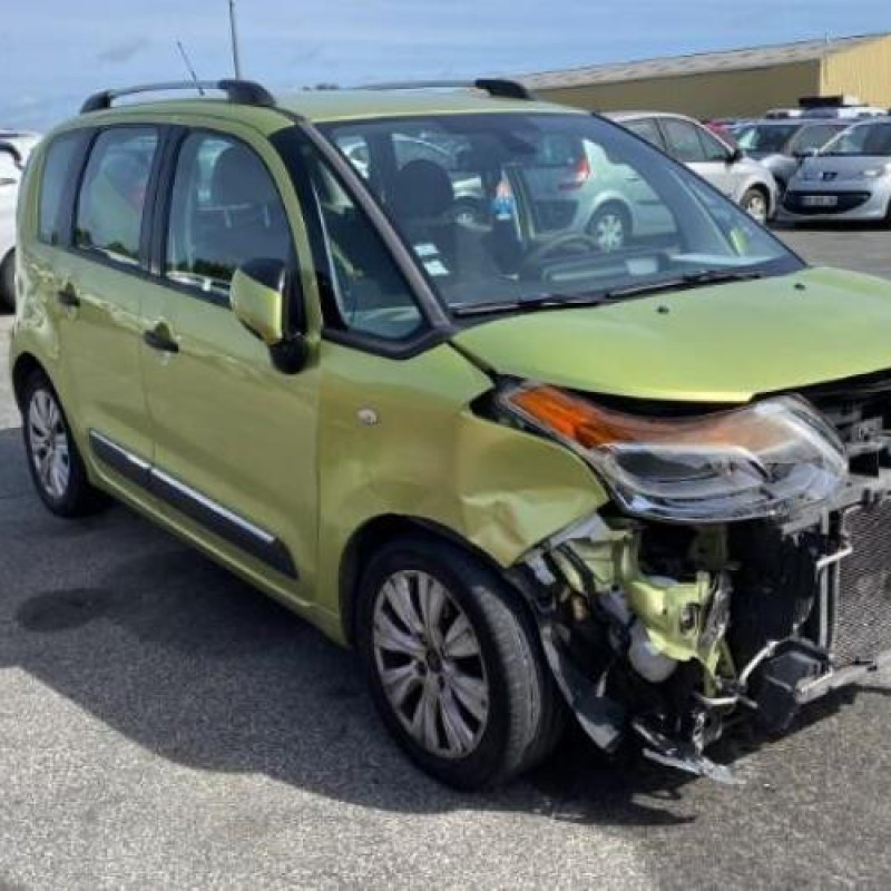 Anti brouillard arriere gauche CITROEN C3 PICASSO Photo n°5