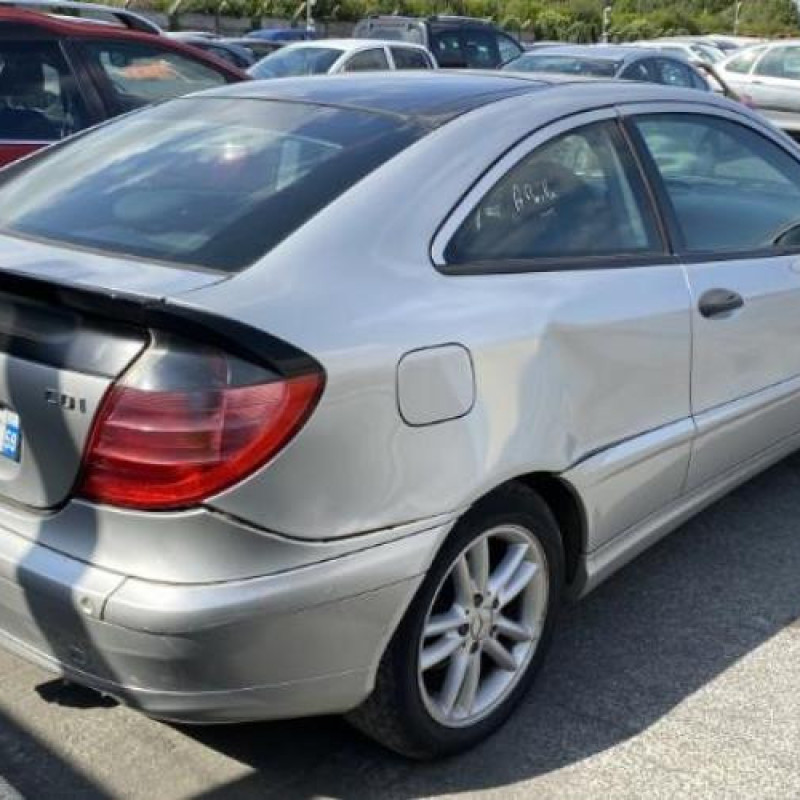 Poignee porte avant gauche MERCEDES CLASSE C 203 COUPE SPORT Photo n°17