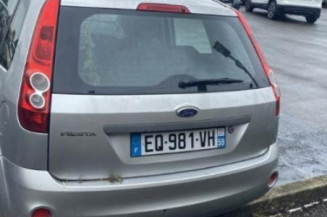 Poignee porte avant gauche FORD FIESTA 5