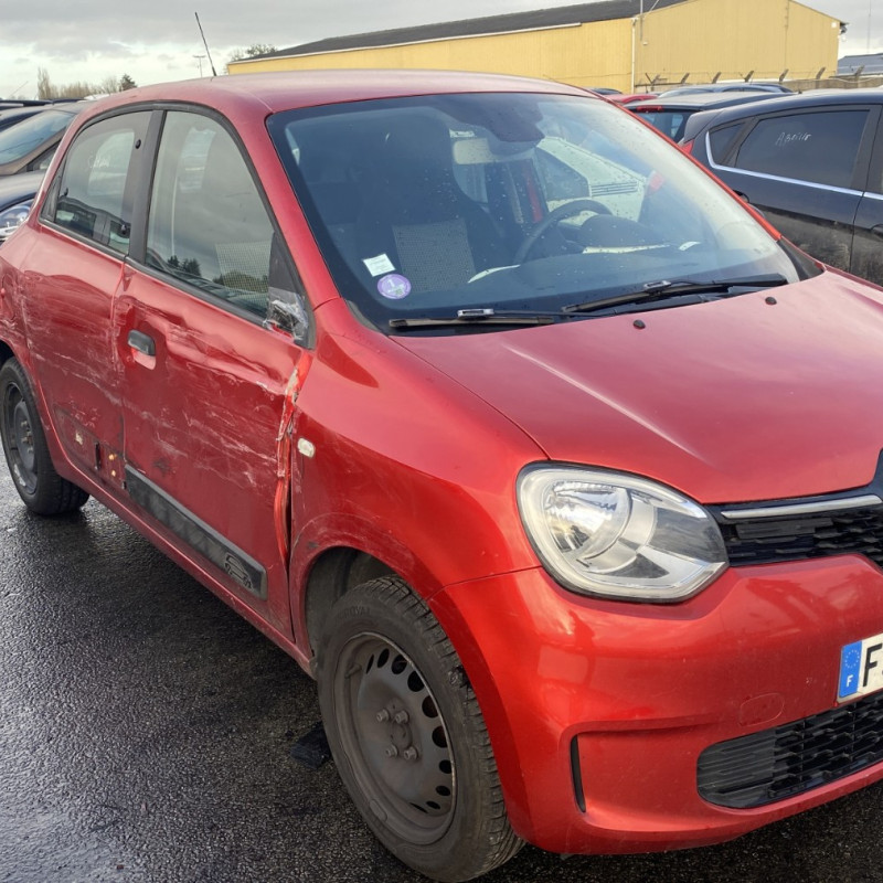 RENAULT TWINGO 3 PHASE 1 1.0i - 12V SCE 65 Photo n°2