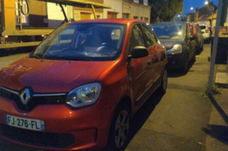 RENAULT TWINGO 3 PHASE 1 1.0i - 12V SCE 65