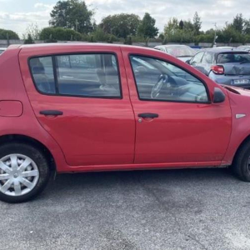 Antenne DACIA SANDERO 1 Photo n°9