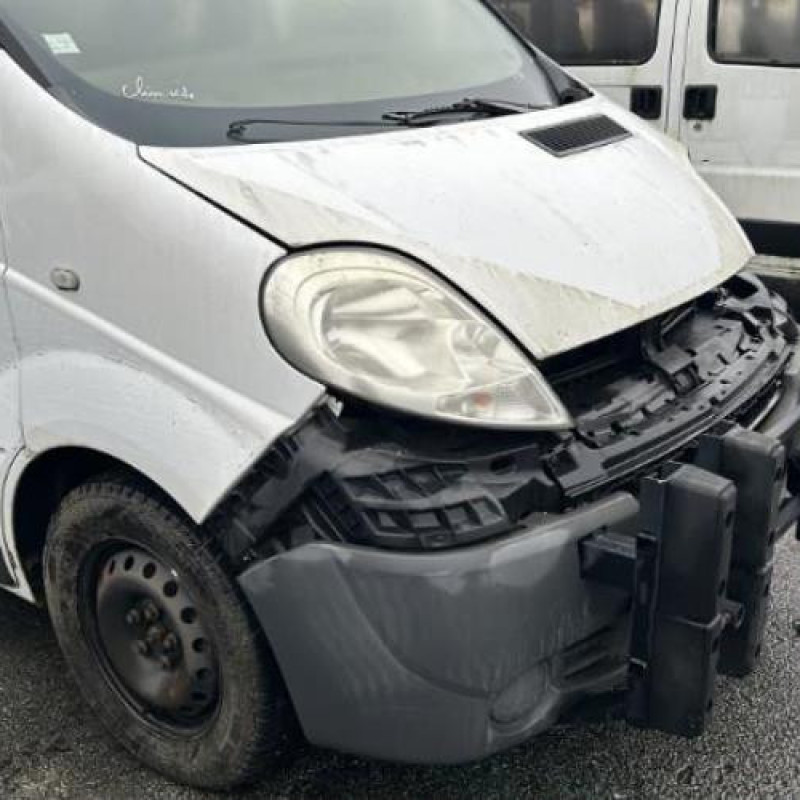 Calculateur moteur RENAULT TRAFIC 2 Photo n°5