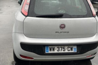 Pare choc arriere FIAT PUNTO EVO 3