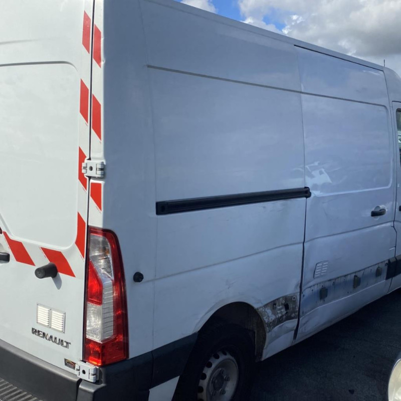 RENAULT MASTER 3 PHASE 2 2.3 BLUE DCI - 16V TURBO Photo n°4