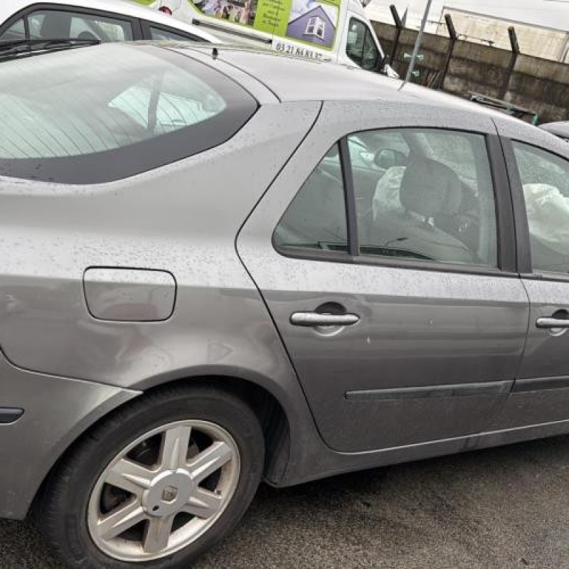 Boitier UCH RENAULT LAGUNA 2 Photo n°12