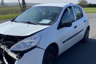 Boitier UCH RENAULT CLIO 3