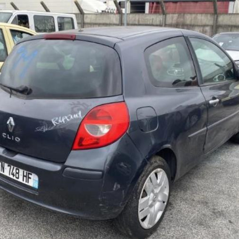 Boitier UCH RENAULT CLIO 3 Photo n°6