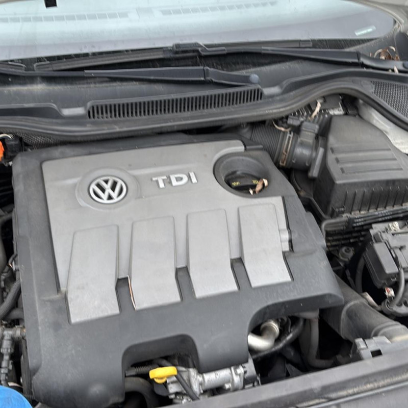 VOLKSWAGEN POLO 5 PHASE 1 1.6 TDI - 16V TURBO Photo n°24