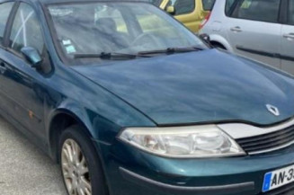 Calculateur moteur RENAULT LAGUNA 2